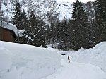 20 ...ammirando i muraglioni di neve